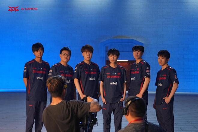 巴尔韦德与 巴尔韦德与